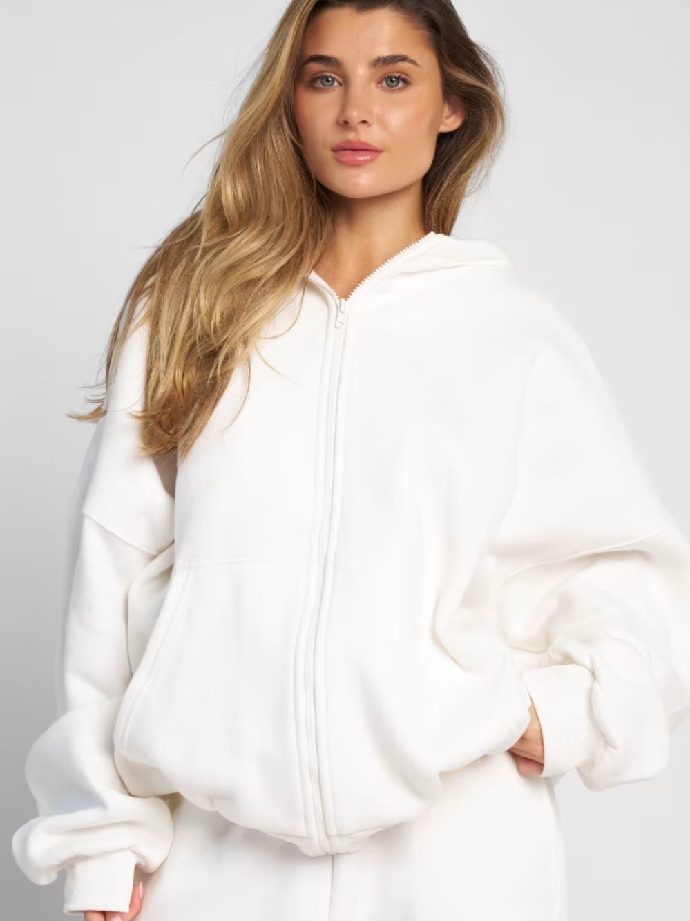 Comfrt Cloud Oversized Zip Up Hoodie White Size Small